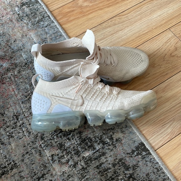Nike Vapormax - Picture 3 of 3